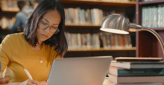 premed-a-la-carte-iStock-1401178943