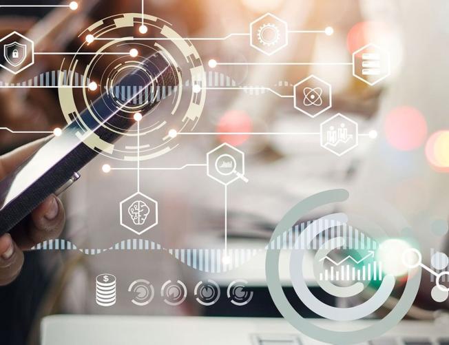 data-eng-specialization-iStock-12959001-hero