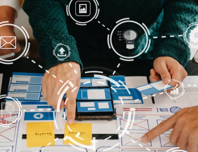 UX graphic designer planning application process development