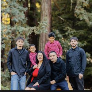 Family photo of the Garcias