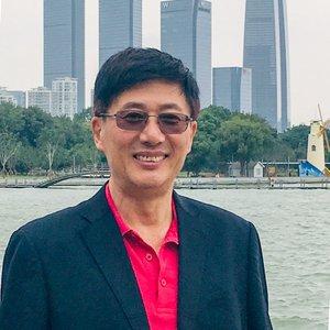 Caleb J Zhang