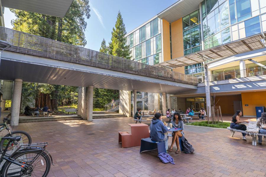 Students sitting outside in front of the UCSC engineering building